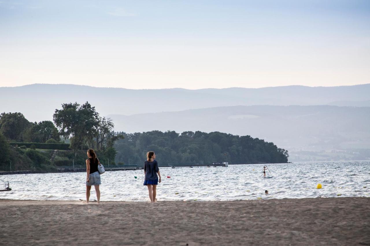 ホテル Camping La Pinede エクヌヴェクス エクステリア 写真